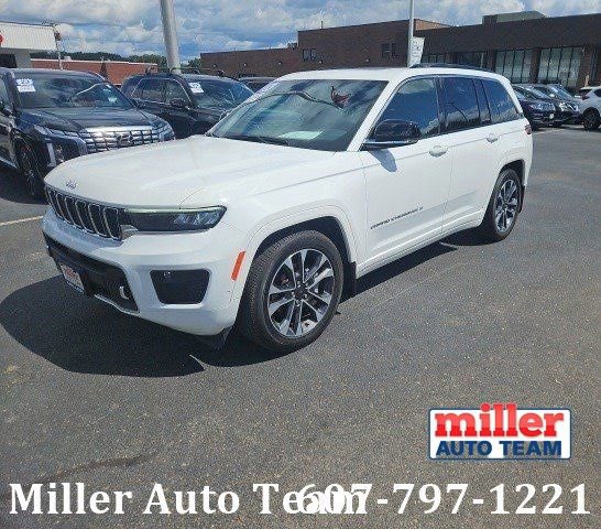 Used 2024 Jeep Grand Cherokee Overland w/ Trailer Tow Package image 1