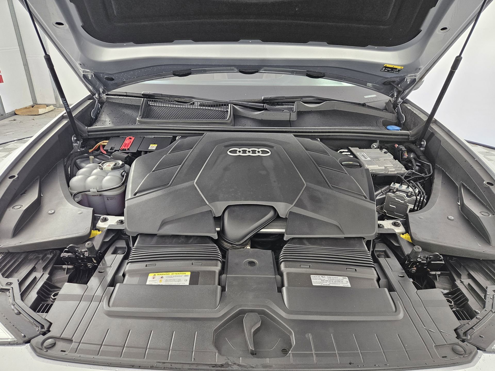 Certified 2022 Audi Q8 Premium Plus AWD/4WD image 46