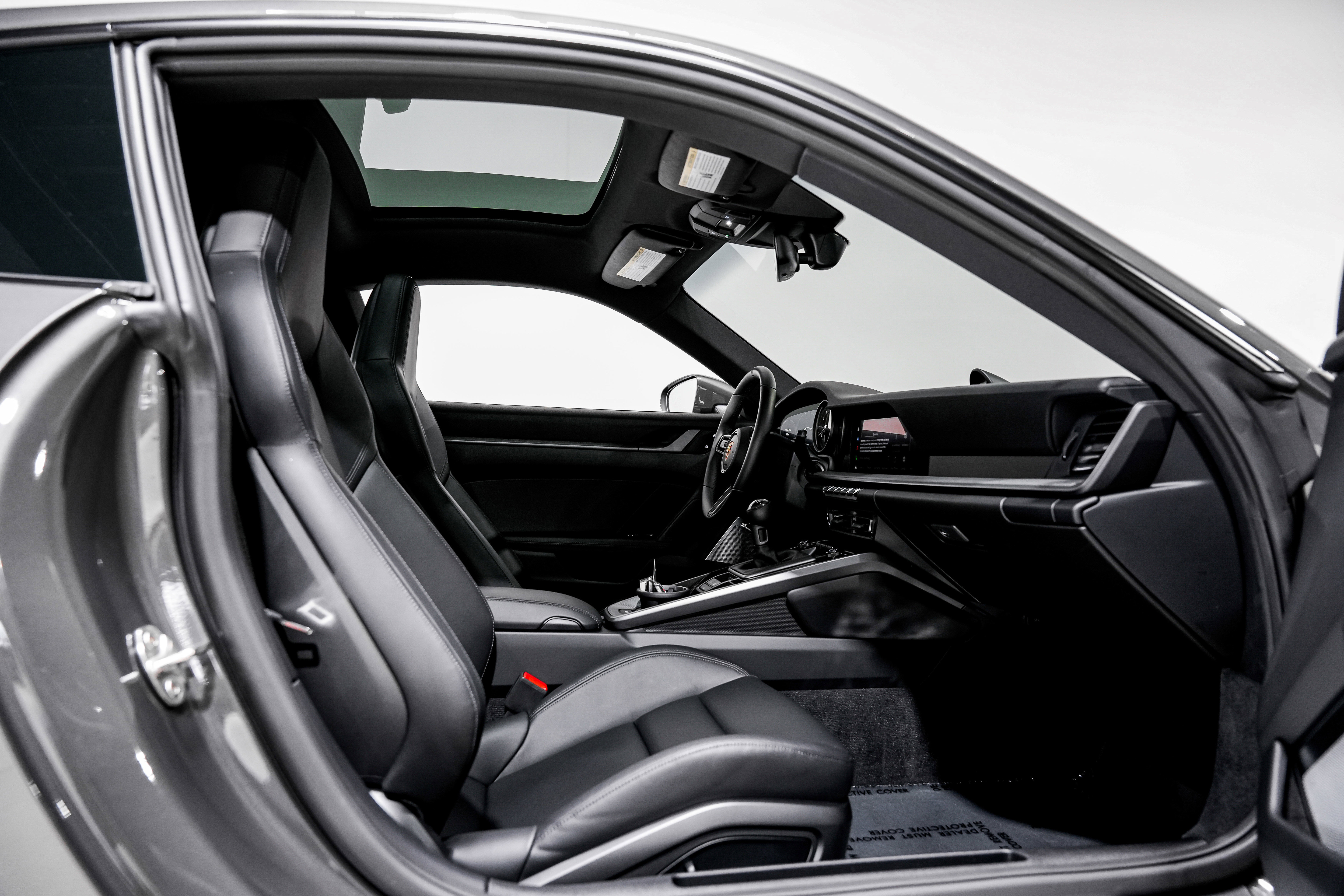 Used 2024 Porsche 911 Carrera S RWD image 30