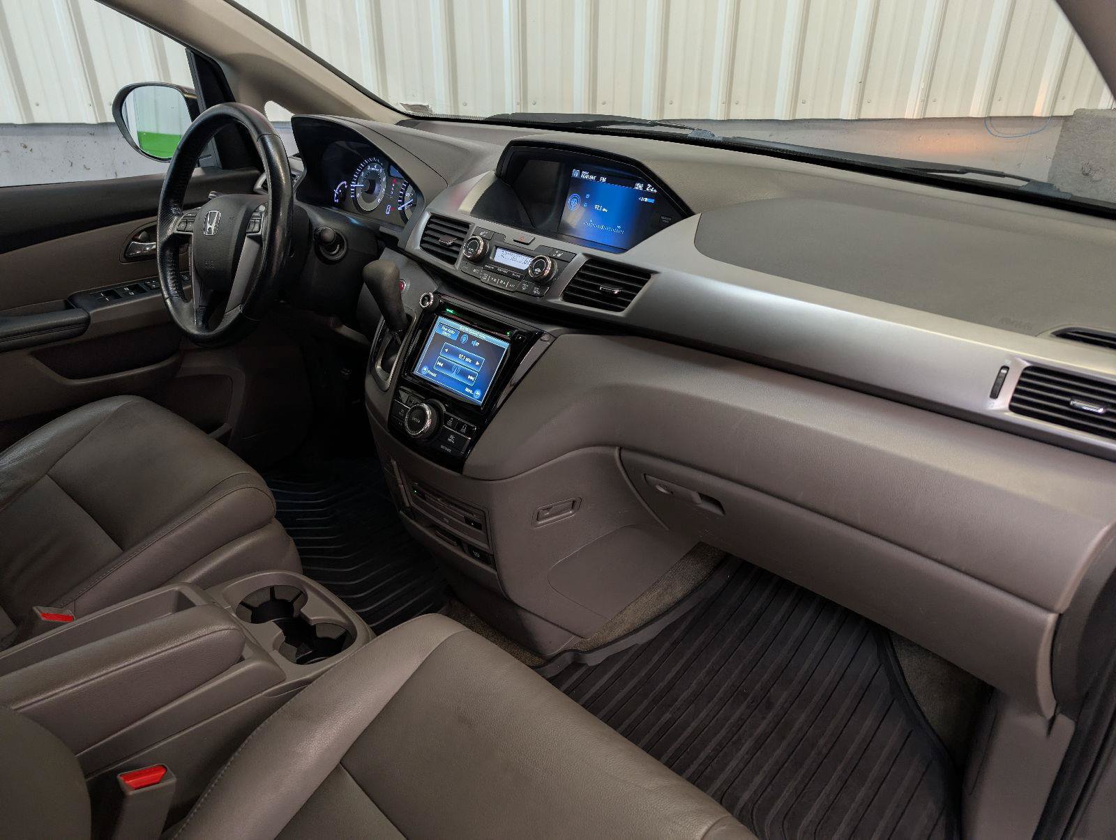 Used 2015 Honda Odyssey EX-L image 5