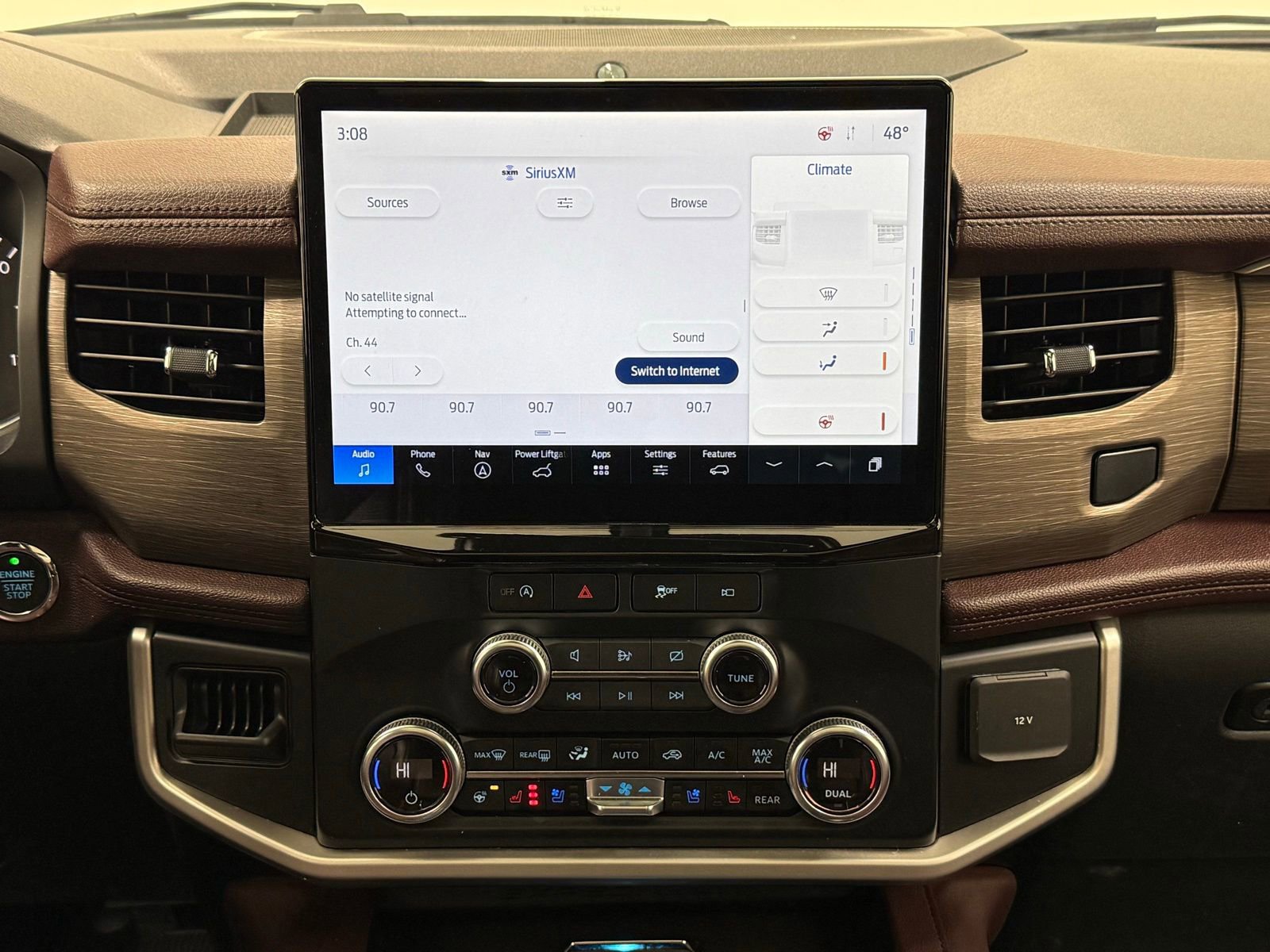 Used 2024 Ford Expedition Limited image 26