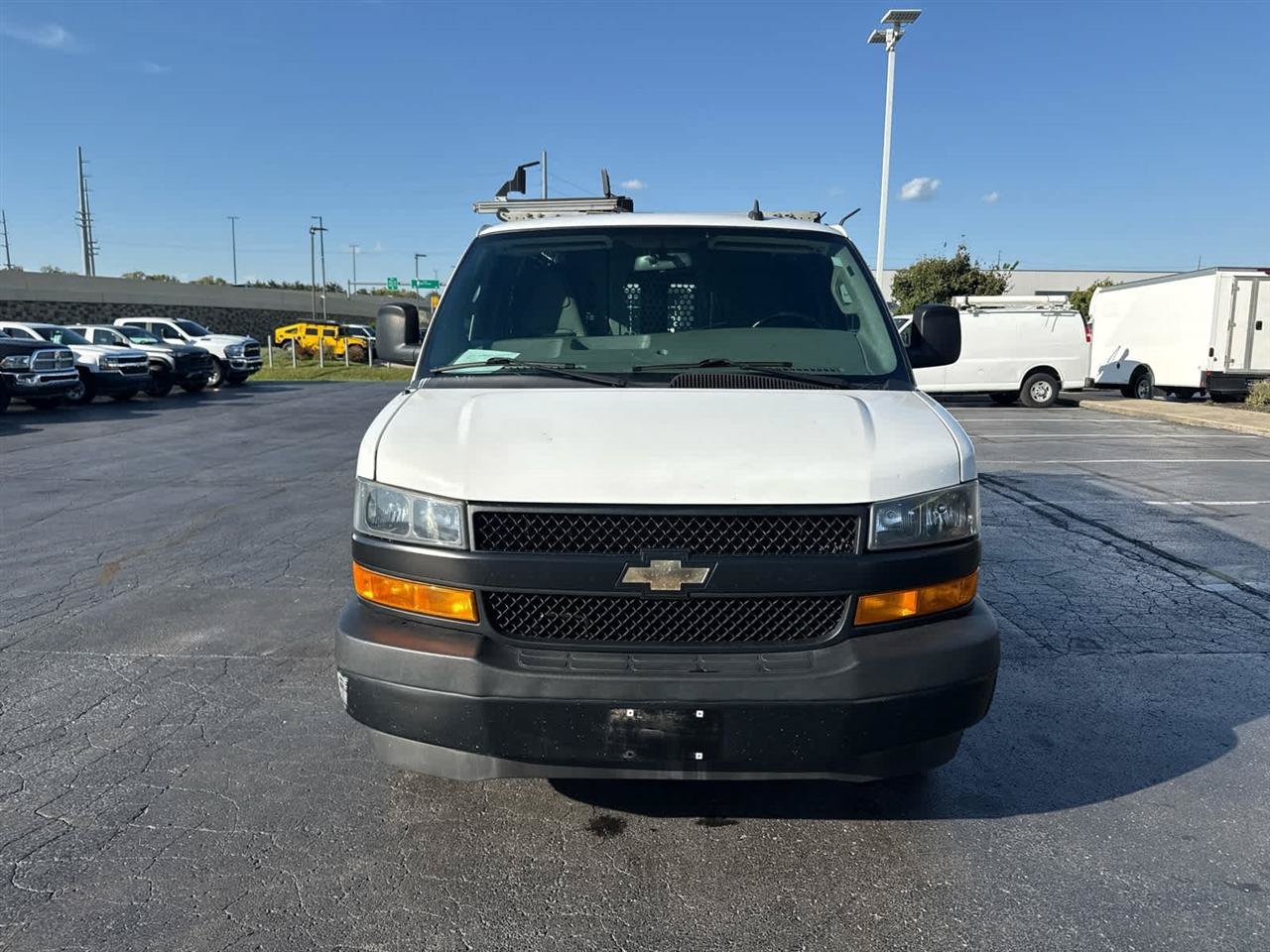 Used 2021 Chevrolet Express 2500 w/ Driver Convenience Package RWD image 3