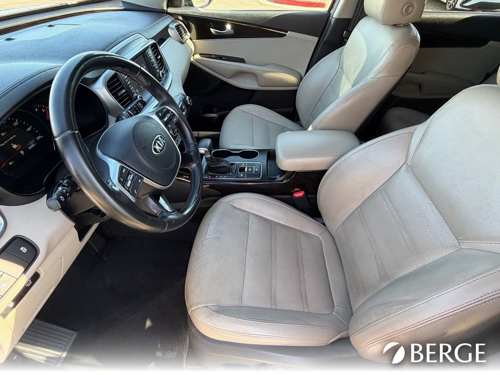 Used 2020 Kia Sorento EX image 17