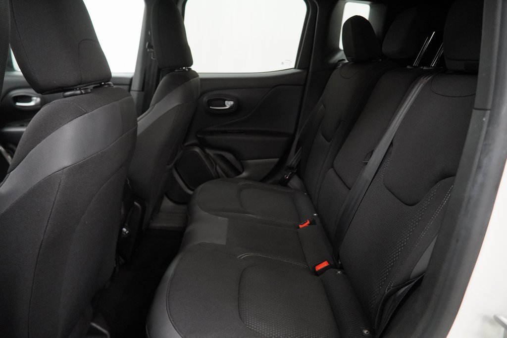 Used 2022 Jeep Renegade Altitude w/ Convenience Group image 19