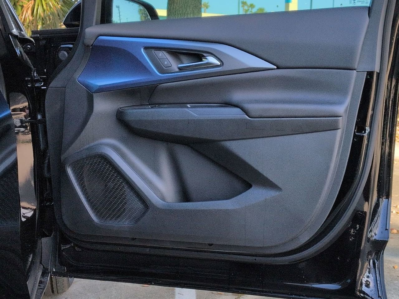 New 2026 Chevrolet Equinox EV LT FWD image 20