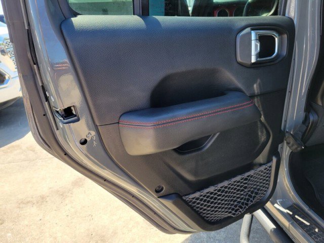 Used 2019 Jeep Wrangler Unlimited Rubicon image 32