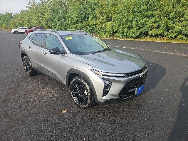 New 2026 Chevrolet Trax ACTIV w/ Sunroof Package image 8