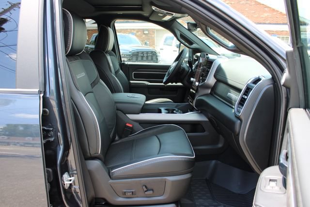 New 2026 RAM 3500 Laramie AWD/4WD image 52