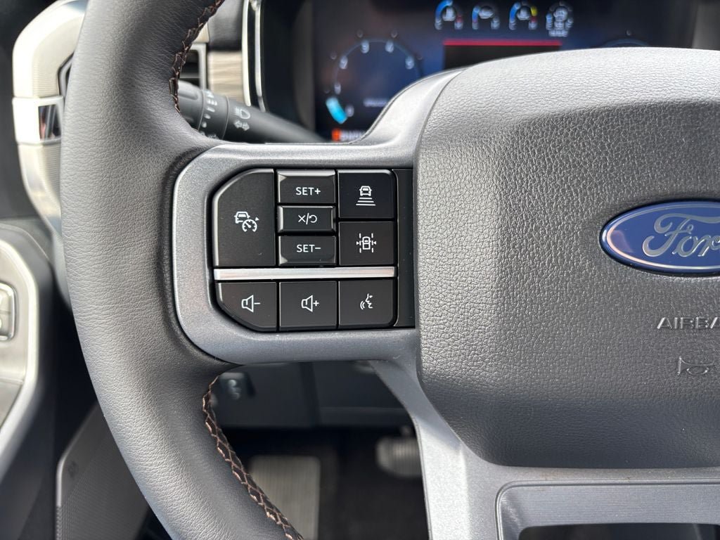 Used 2025 Ford F150 Lariat w/ Tow/Haul Package AWD/4WD image 15