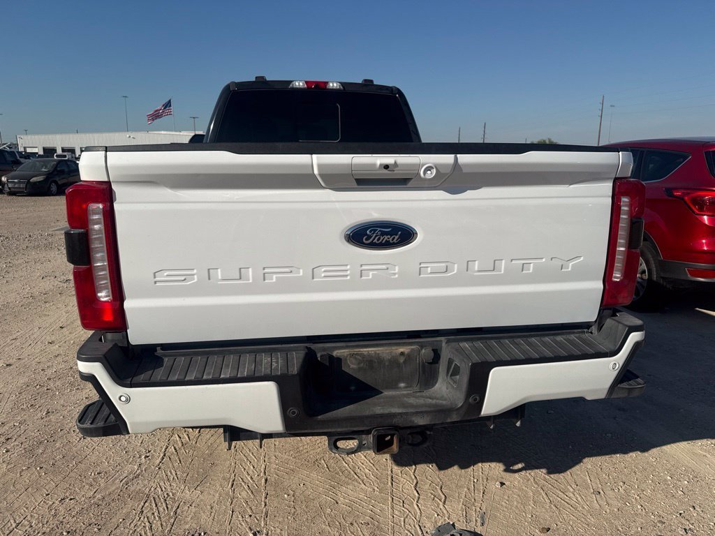 Used 2024 Ford F350 Lariat w/ Lariat Ultimate Package AWD/4WD image 4