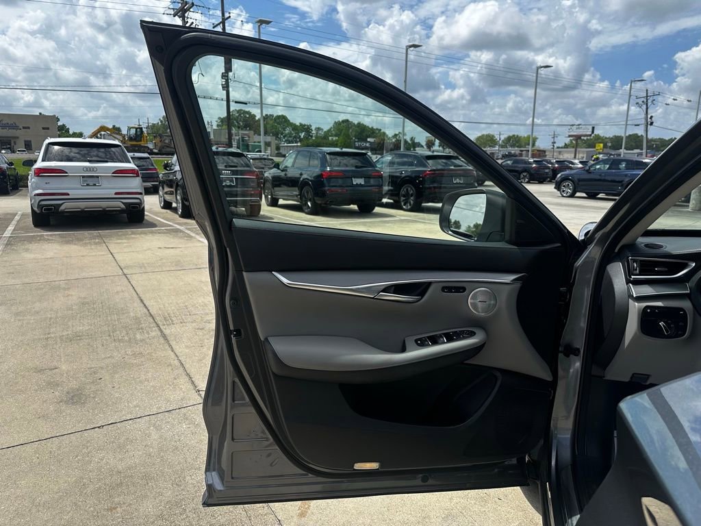 Used 2023 INFINITI QX50 Luxe w/ Cargo Package image 9