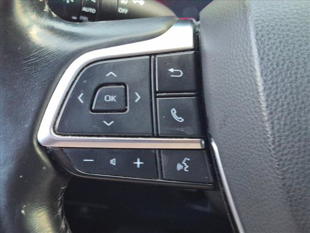 Certified 2021 Toyota Highlander LE FWD image 10