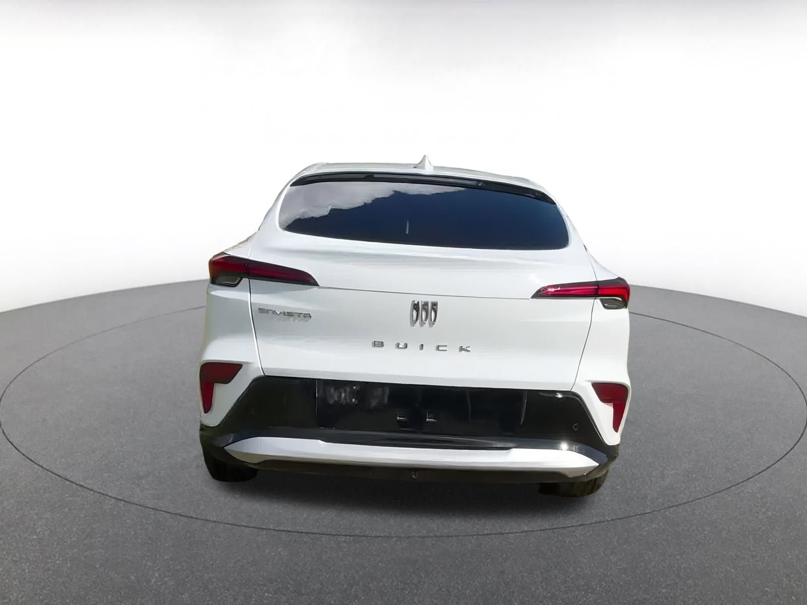 Used 2025 Buick Envista Sport Touring image 12