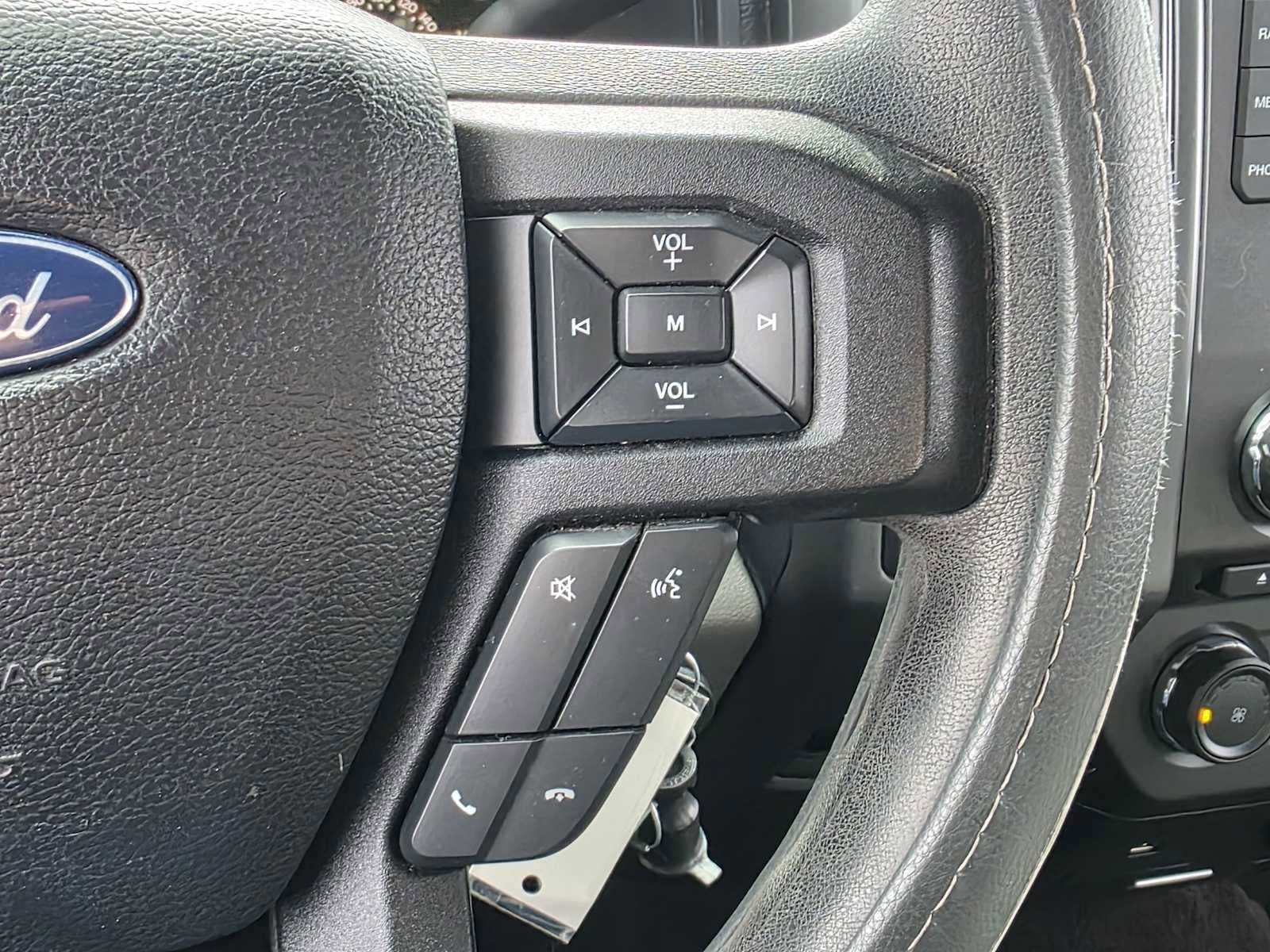 Used 2017 Ford F150 XLT AWD/4WD image 33