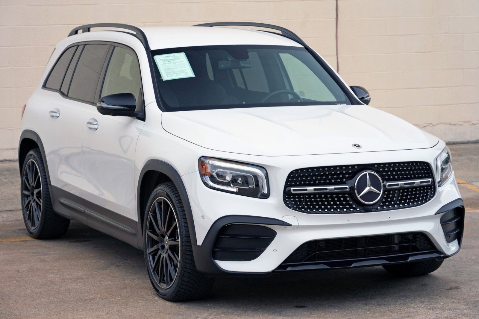 Used 2021 Mercedes-Benz GLB 250 w/ AMG Line image 53