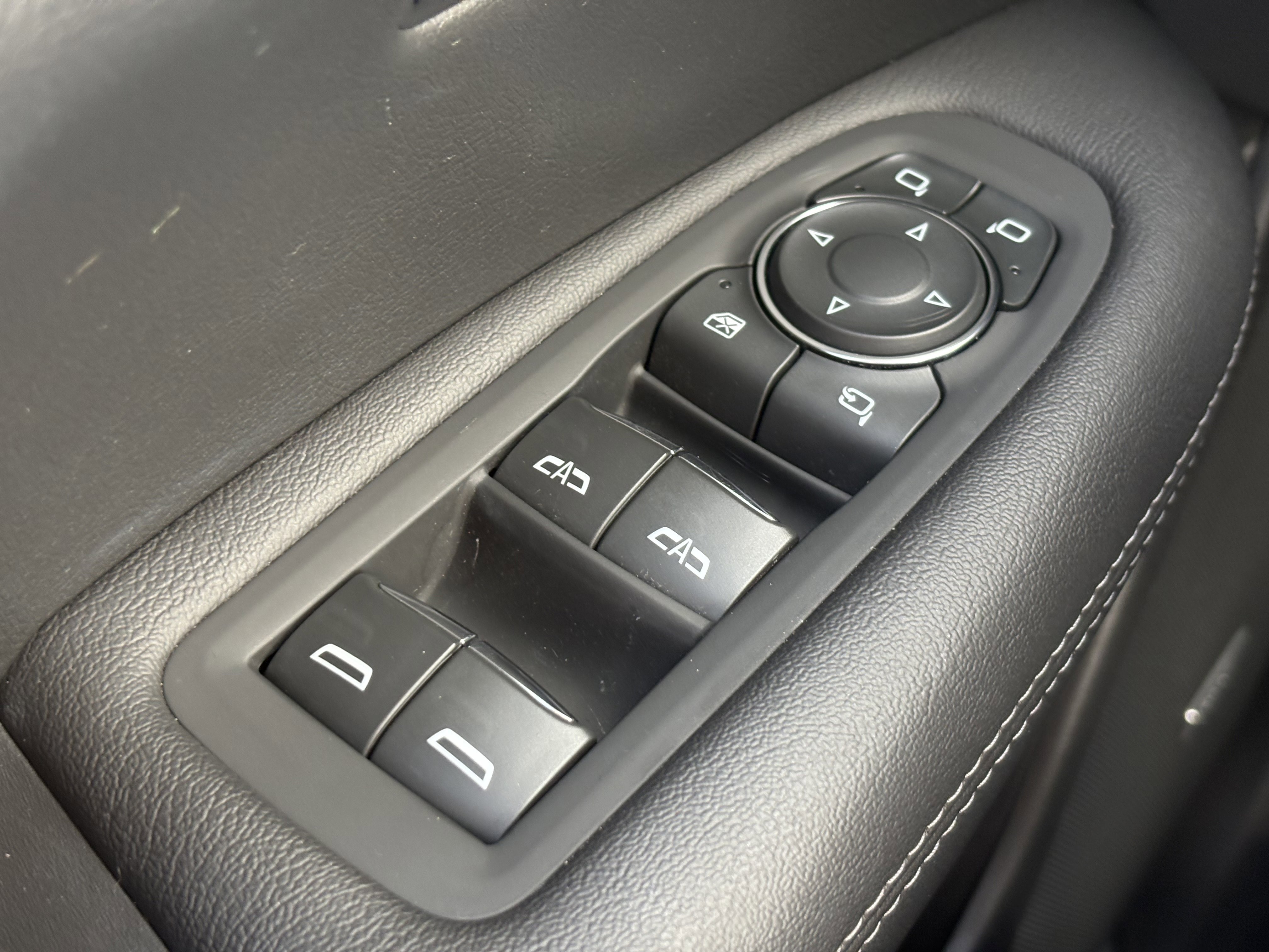 Certified 2023 Cadillac XT5 Premium Luxury image 31