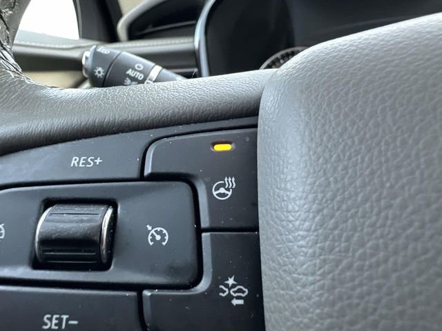 Used 2022 Cadillac XT6 Premium Luxury w/ LPO, Floor Liner Package AWD/4WD image 45