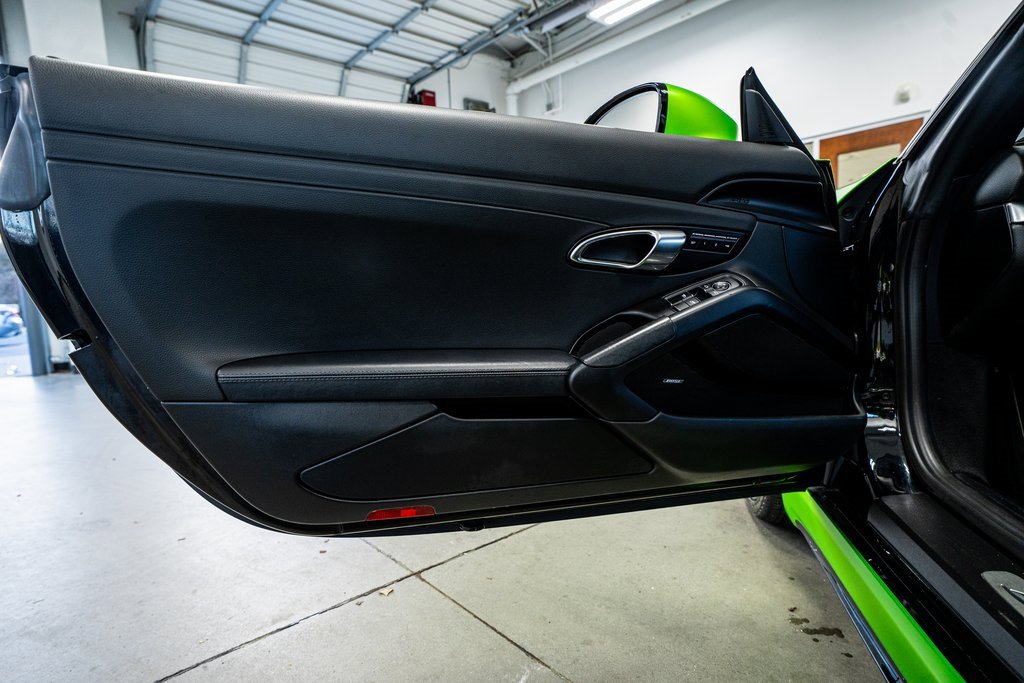 Used 2017 Porsche 718 Boxster S image 29