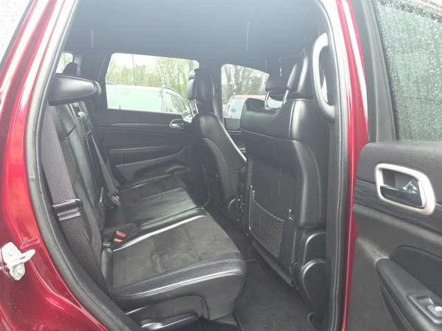 Used 2020 Jeep Grand Cherokee Altitude image 23