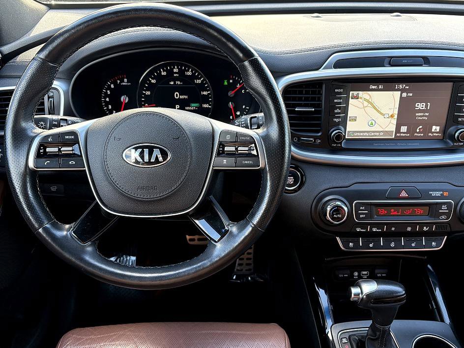 Used 2019 Kia Sorento SX image 16