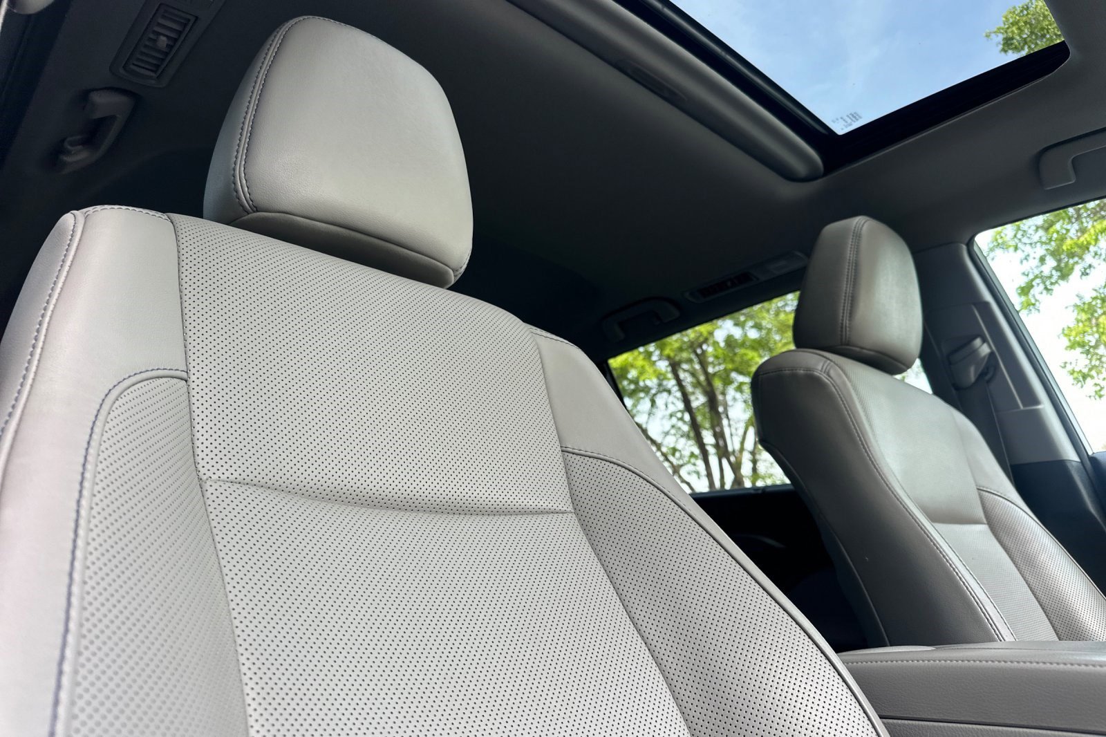 Used 2018 Toyota Highlander Limited image 21