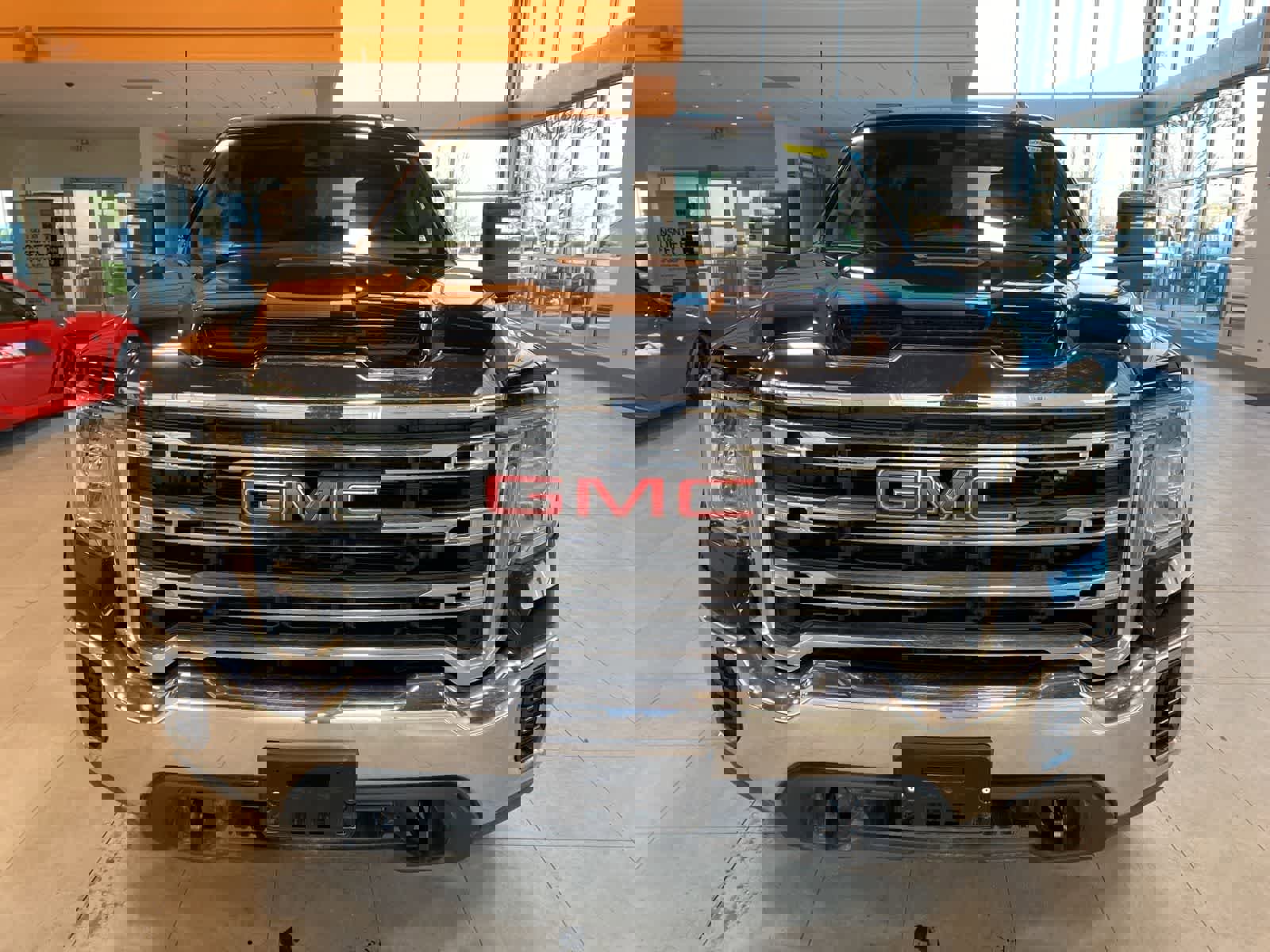 Used 2021 GMC Sierra 2500 SLE image 8