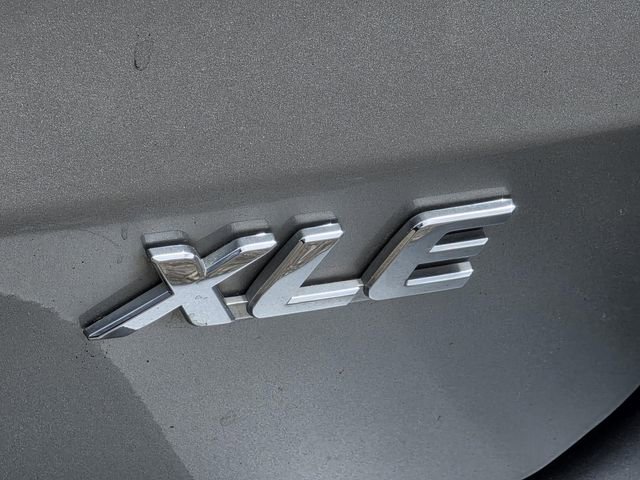 Used 2020 Toyota Sienna XLE image 30