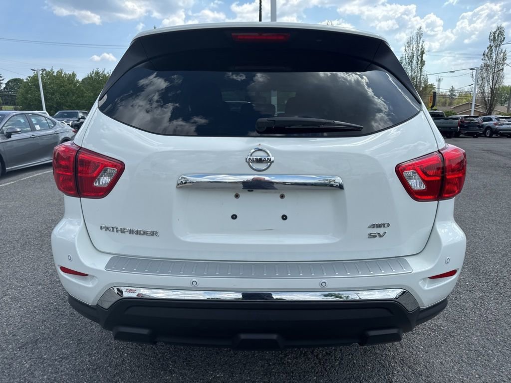 Used 2017 Nissan Pathfinder SV w/ SV Tech Package AWD/4WD image 3