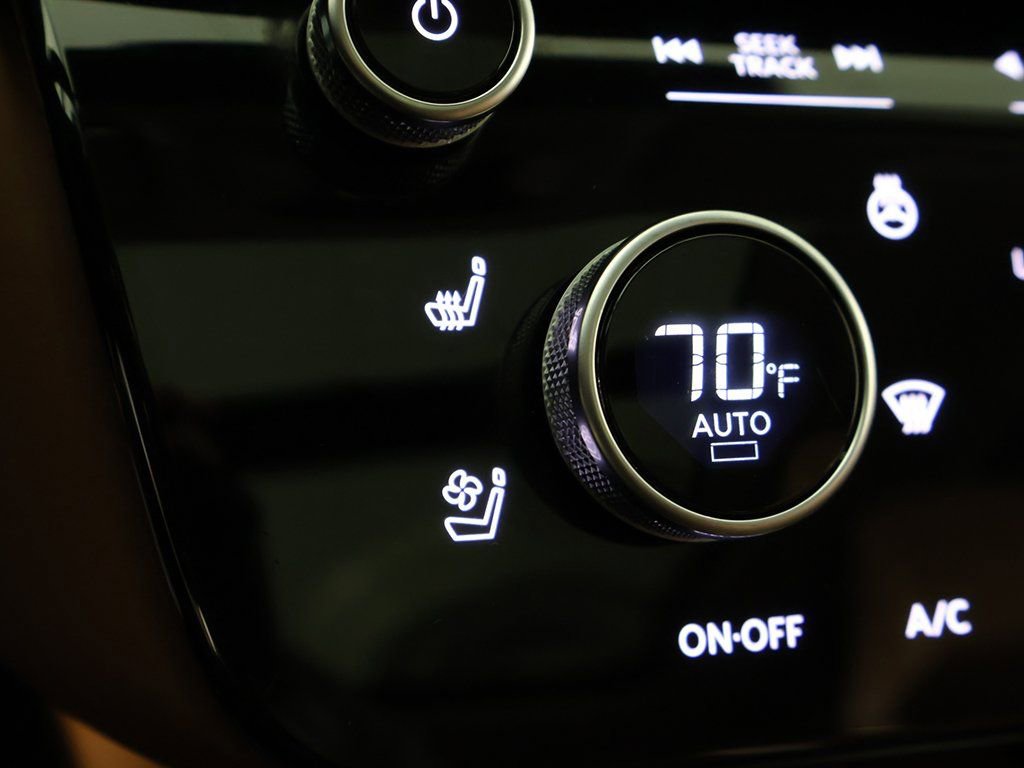 Used 2023 INFINITI QX60 Sensory w/ Cargo Package image 63