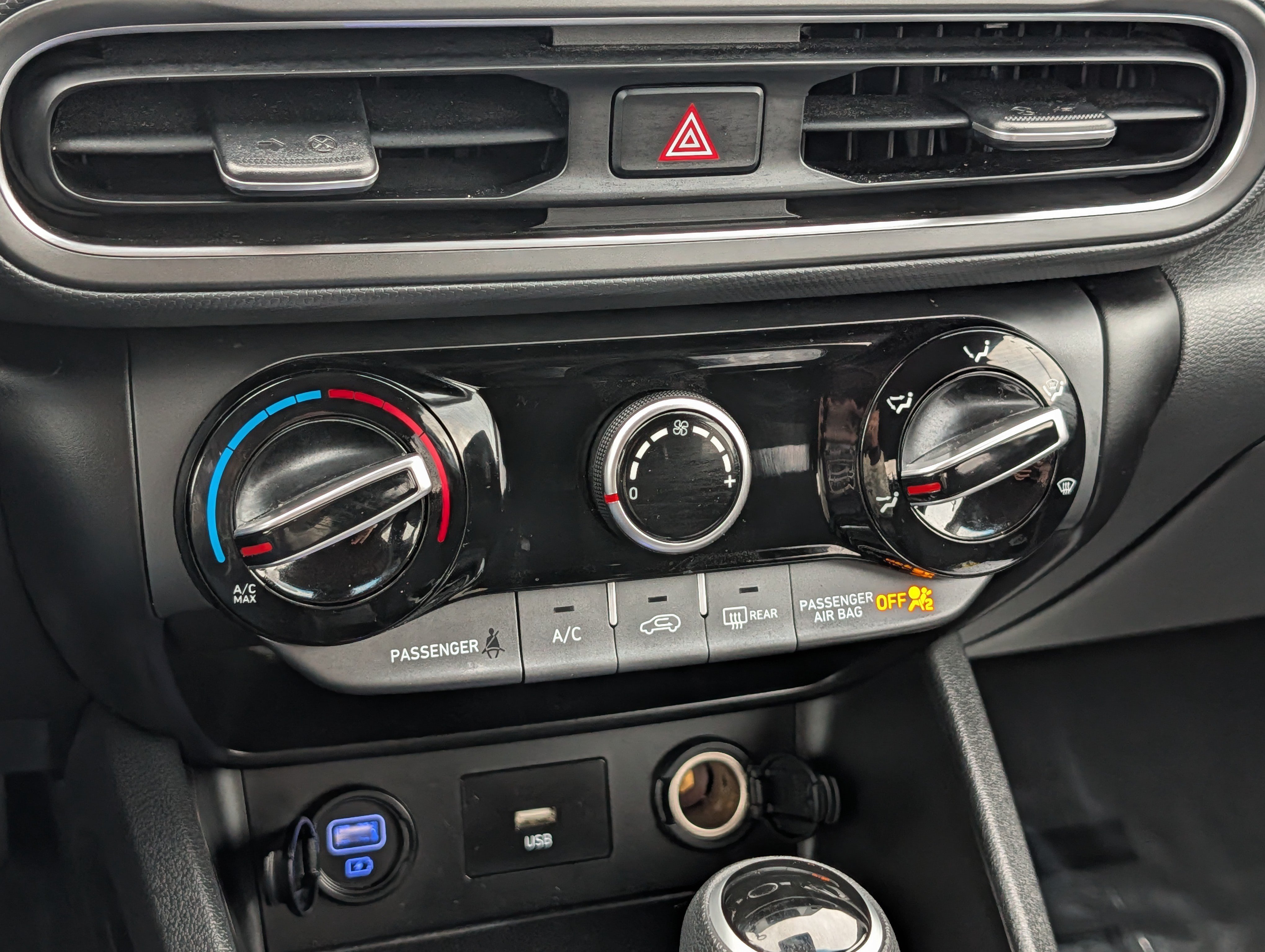 Certified 2022 Hyundai Kona SEL FWD image 23