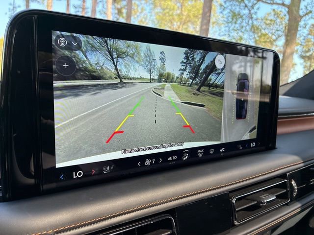 Certified 2025 Lincoln Aviator Black Label AWD/4WD image 33