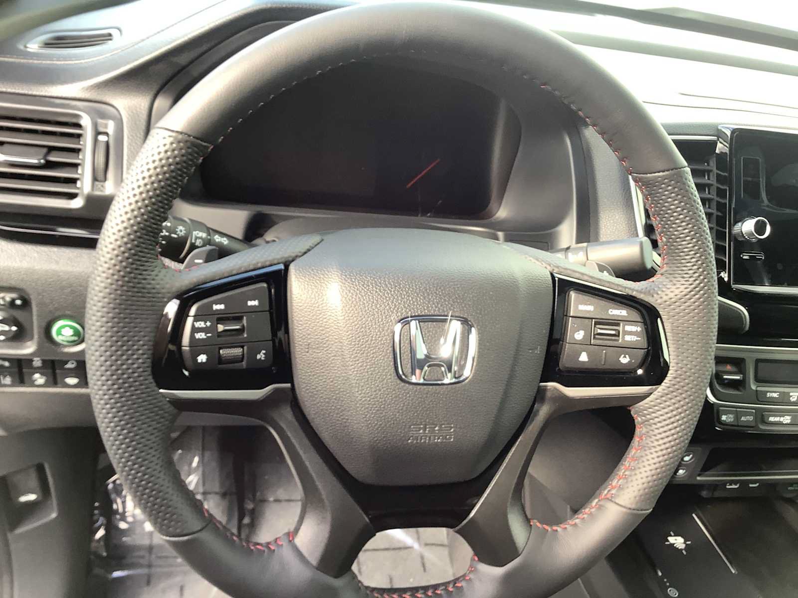 New 2026 Honda Ridgeline Black Edition image 15