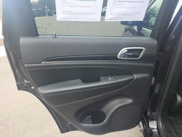 Used 2020 Jeep Grand Cherokee Limited image 16