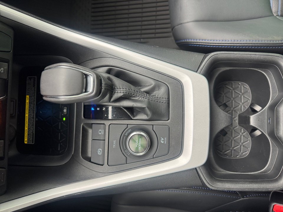 Used 2021 Toyota RAV4 XSE image 24