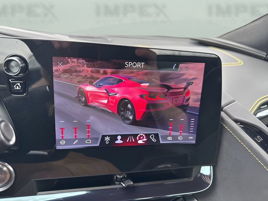 Used 2024 Chevrolet Corvette Z06 w/ Stealth Interior Trim Package RWD image 21