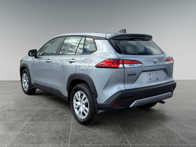 Used 2024 Toyota Corolla Cross L image 3