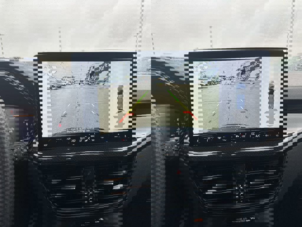 Used 2024 Ford Escape ST-Line w/ Tech Pack #1 image 16