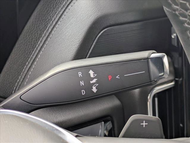 Used 2025 GMC Yukon XL Denali w/ Denali Reserve Package image 12