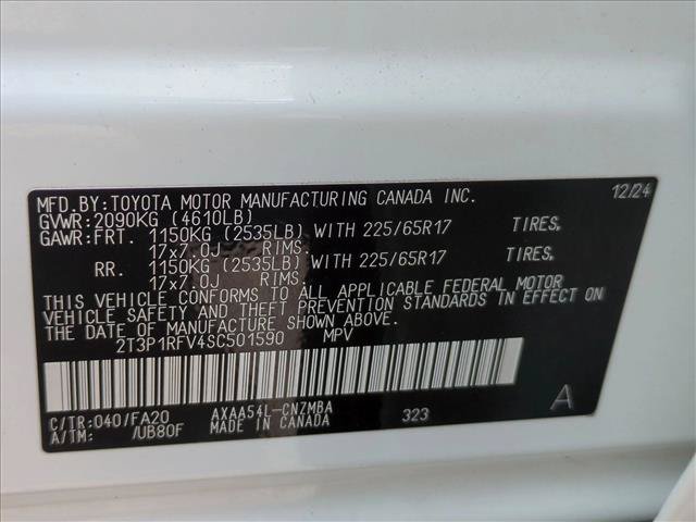 Used 2025 Toyota RAV4 XLE AWD/4WD image 23