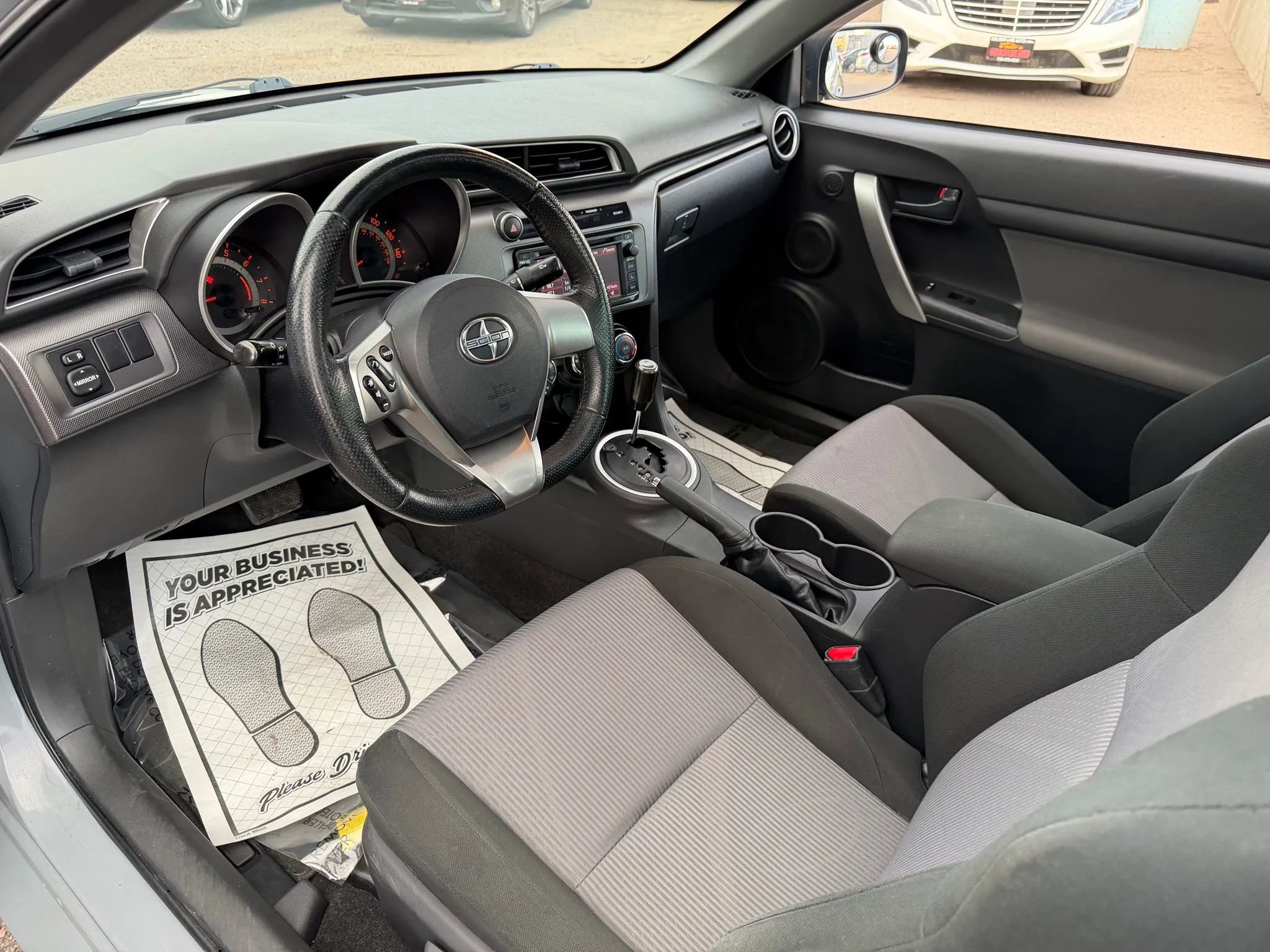 Used 2014 Scion tC image 32