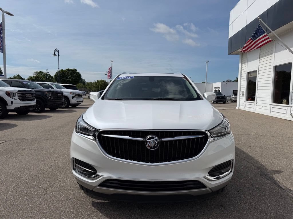 Certified 2021 Buick Enclave Essence w/ Sound and Sites Package AWD/4WD image 2