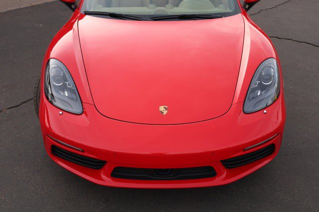 Used 2017 Porsche 718 Boxster RWD image 9