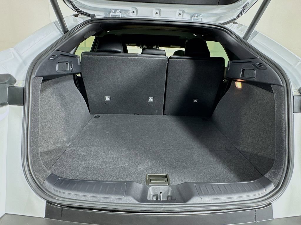 Certified 2025 INFINITI QX55 Essential image 32