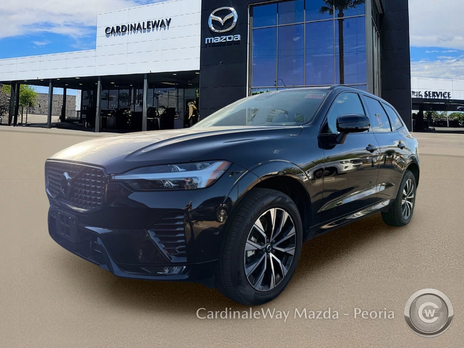 Used 2025 Volvo XC60 B5 Plus AWD/4WD image 2