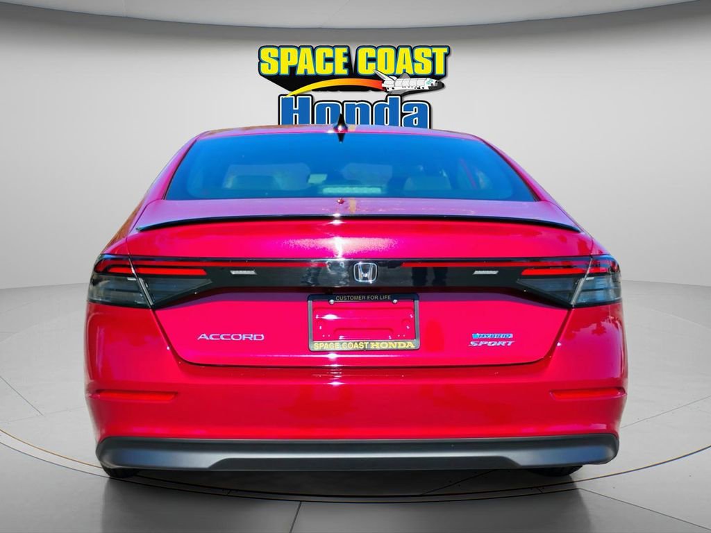 Used 2025 Honda Accord Sport image 8