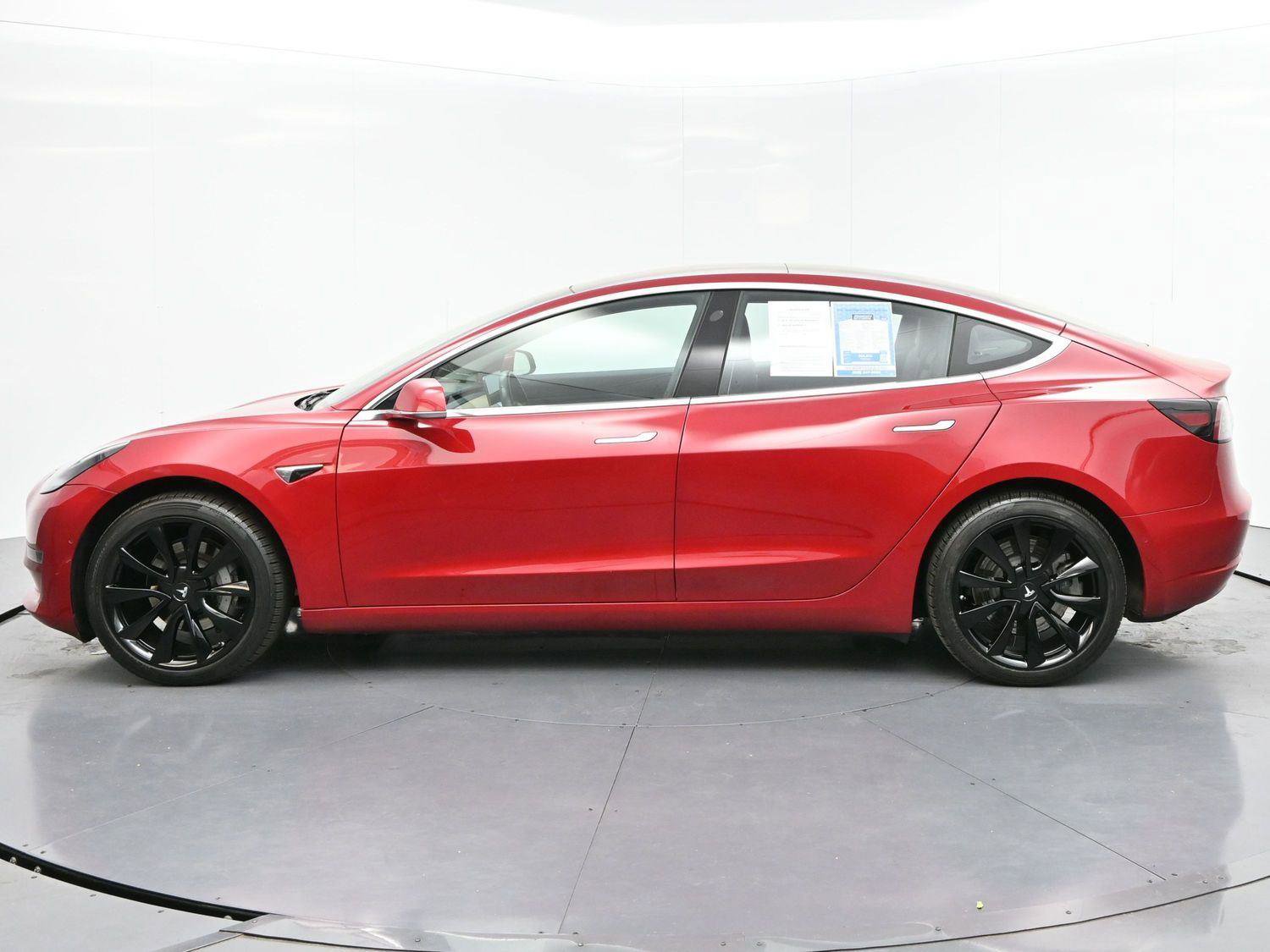 Used 2018 Tesla Model 3 Long Range image 4