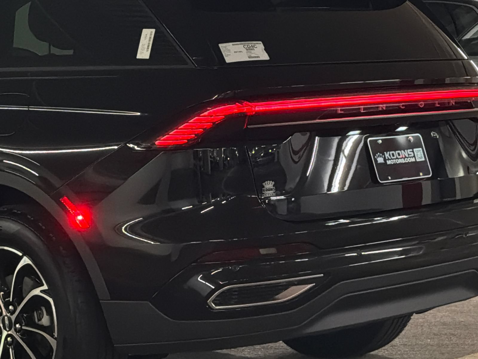 New 2026 Lincoln Nautilus Premier AWD/4WD image 6