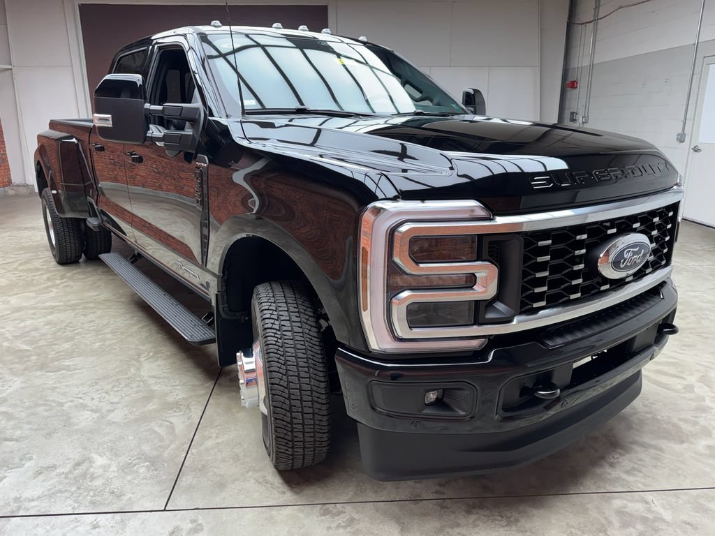 New 2026 Ford F350 Platinum AWD/4WD image 8