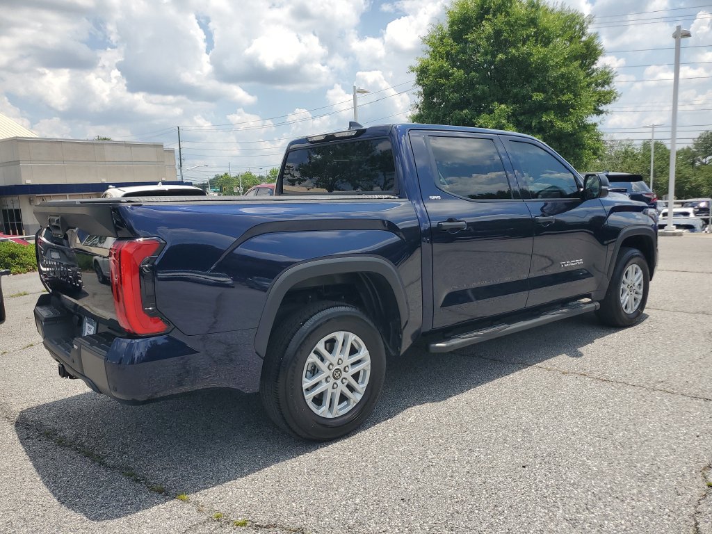 Used 2024 Toyota Tundra SR5 w/ SR5 Convenience Package AWD/4WD image 5