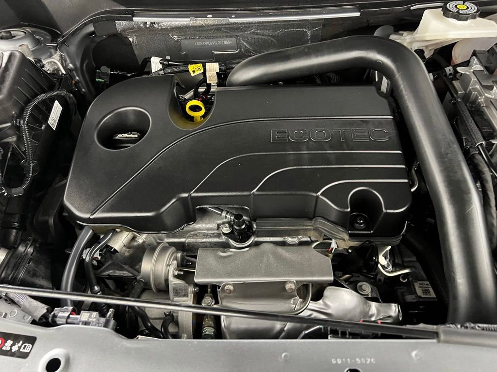 Used 2025 Chevrolet Equinox LT image 34